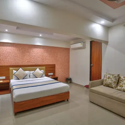 Hotel Saineel Residency Hoteles cerca de ISKCON - Sociedad Internacional para la Conciencia de Krishna