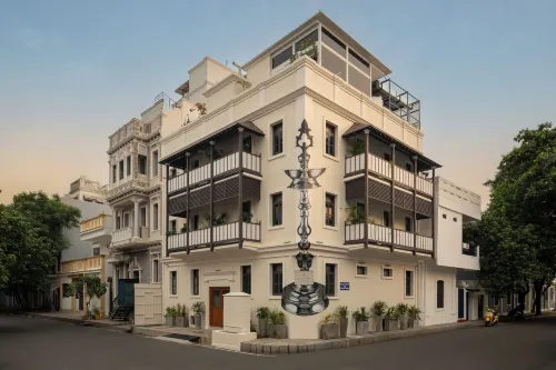 Delhi House