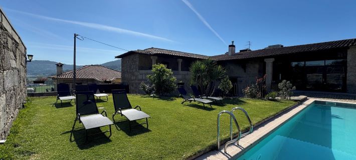 Hotel Rural Alves - Braga - Casa Alves de Torneiros Hotels in Braga