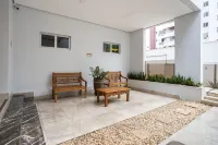Apartamento com 3 Quartos e Garagem no Setor Bueno - 4-Star