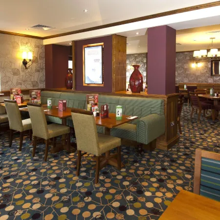 Premier Inn Exeter (M5 J29)