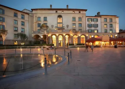 Piazza Hotel Montecasino Hotels in 