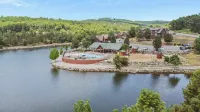 Retreat by Design - Resort Amenities