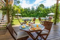 Live Hotel Boutique (Adults Only) - พร้อมอาหารเช้า