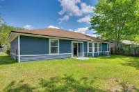 Family Getaway w/ Fenced Yard in Orange Park! - 2-Star
