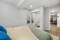 LatobiR Modern,Stylish 2BR Suite Private Entrance - بيت ضيافة