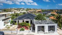Apartment with Outside Refreshing Cabin - Mi Cuna Close to Beach - 2-Star
