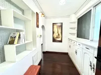 Yijia Homestay (Binjiang East Road) - Condos