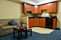 Fairfield Inn & Suites Hartford Airport