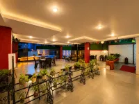 Girivihar Dining & Holiday Club - Pure Veg Family Resort, Lonavala - 送迎