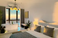 Alanis Suite with Netflix @ KLIA Sepang - parking