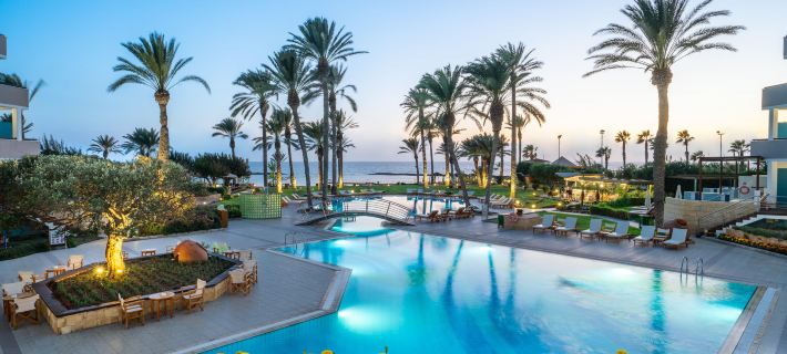 Constantinou Bros Asimina Suites Hotel Hotele w: Pafos