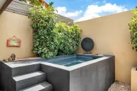 Bamboo Bonaire by Boutique Bonaire Unique Resorts - Hot Tub