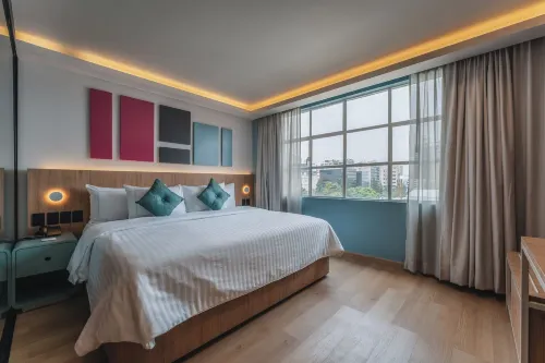 HOTEL MORE BY KAVIA - 2-Star