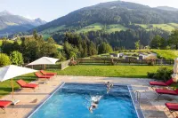 Alpbacherhof Mountain & Spa Resort - Swimmingpools