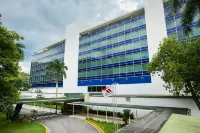 Marriott Maracay Golf Resort - parking