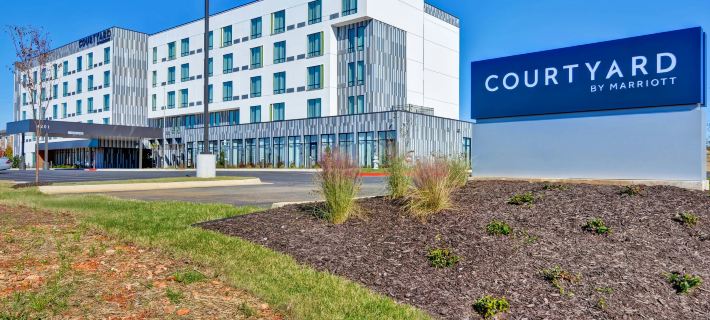 Courtyard Bentonville Rogers Promenade Hotels in Rogers
