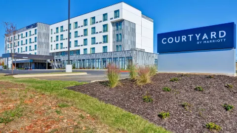 Courtyard Bentonville Rogers Promenade in Rogers