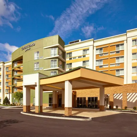 Courtyard Yonkers Westchester County