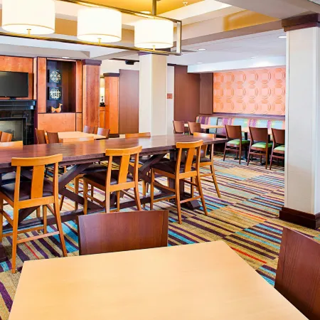 Fairfield Inn & Suites Jonesboro