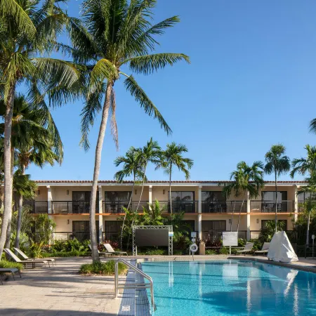 Courtyard Key West Waterfront