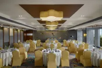 The Fern Vadodara, Series by Marriott - 駐車場