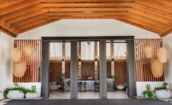 Tamarind Hills Resort & Villas