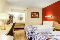 Red Roof Inn Albany Airport - Motels