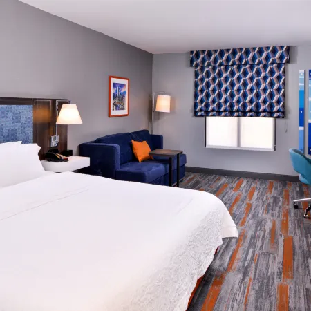 Hampton Inn & Suites Legacy Park-Frisco
