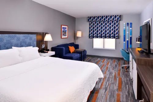 Hampton Inn & Suites Legacy Park-Frisco - Uima-altaat