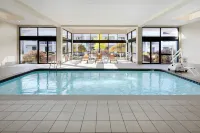 Courtyard Detroit Southfield - Pools