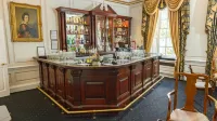Hintlesham Hall Hotel - バー