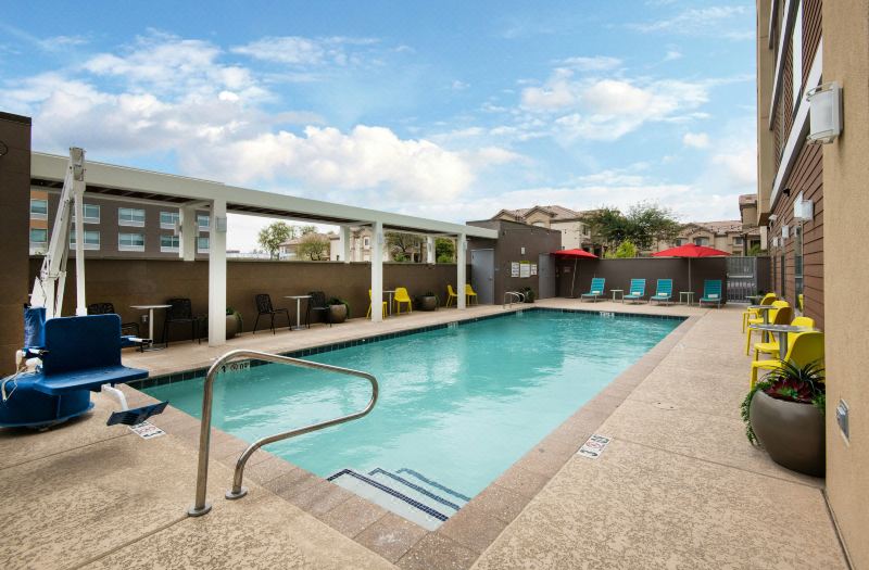 Home2 Suites by Hilton Phoenix Airport North photo 2