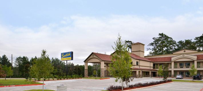 Scottish Inn & Suites - Conroe Hotels in Montgomery County
