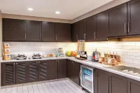 Residence Inn Worcester - breakfast