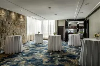 Sheraton Montreal Airport Hotel - Boutique