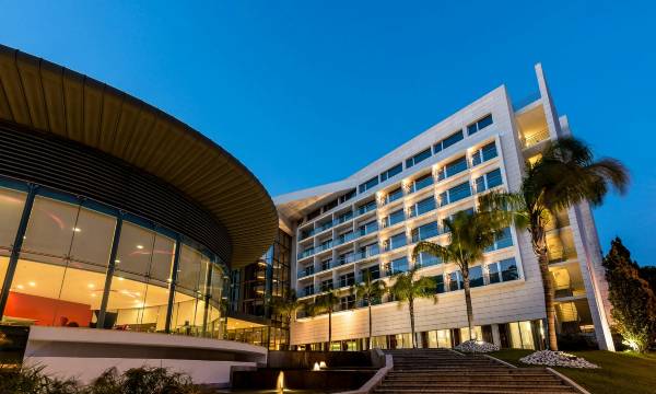 Lagoas Park Hotel