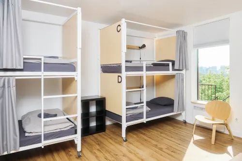Auberge Saintlo Montréal Hostel - Hostels