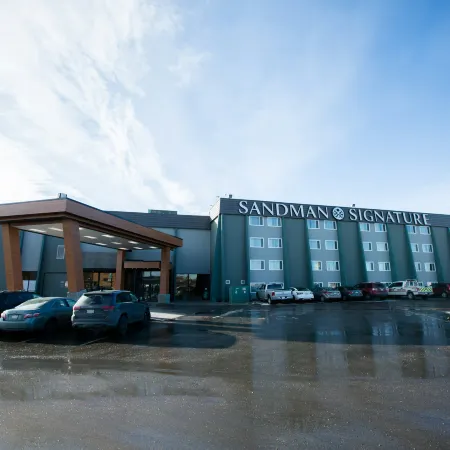 Sandman Signature Lethbridge Lodge