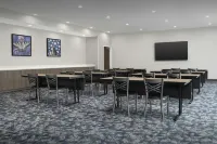 Home2 Suites by Hilton Athens I 65 - piscina
