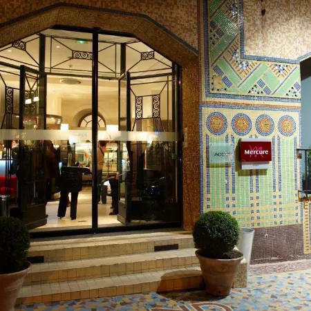 Mercure Rodez Cathédrale &Résidence Managed by Mercure Rodez Hotels in Rodez