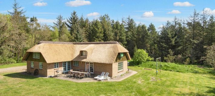 14 person holiday home in Ulfborg Ξενοδοχεία στην πόλη Ulfborg