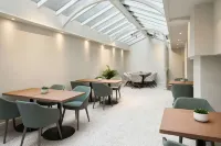 Four Points Flex by Sheraton Nottingham - breakfast