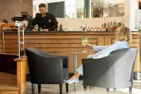 Hotel Continental - Baarit