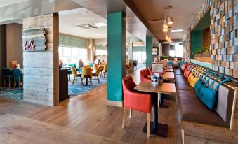 Premier Inn West Bromwich Town Centre (New Square)