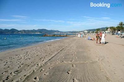 Hotel Exterior #Cannes Boccacabana Beach, Seafront, in Résid Pierre&Vacances 3 Stars Photo