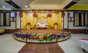 OYO 9658 Hotel Madhuram