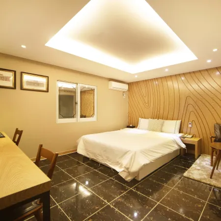 Gurye Mari Hotel