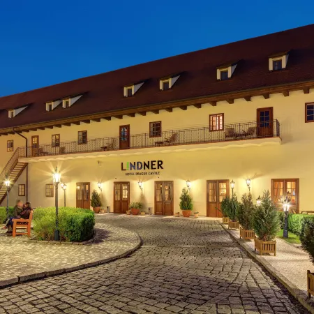 Lindner Hotel Prague Castle