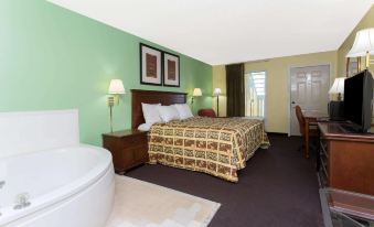 Days Inn by Wyndham Lamont/Monticello